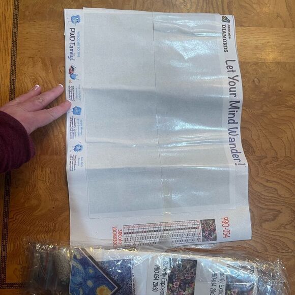 BUTTERFLY EXPLOSION Diamond Painting - Picture 3 of 7